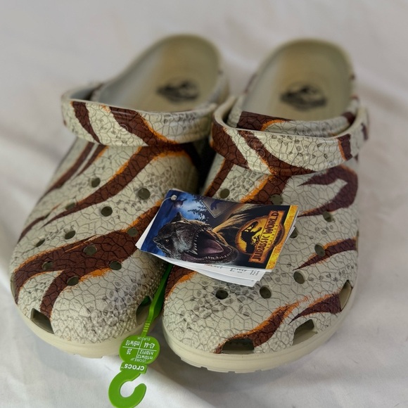 Crocs Jurassic World Park Clog Universal Men 10 Women 12 NWT (No Jibbitz) RARE - Picture 5 of 6